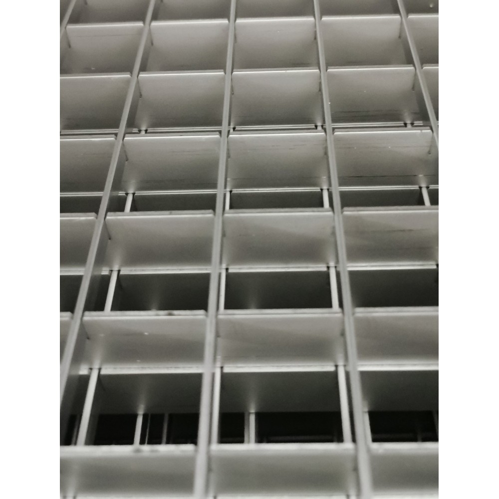 Ανοξείδωτες σχάρες δαπέδου Ανοξείδωτα Συστήματα Αποστράγγισης