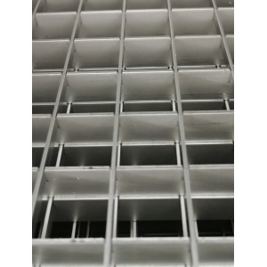 Ανοξείδωτες σχάρες δαπέδου Ανοξείδωτα Συστήματα Αποστράγγισης